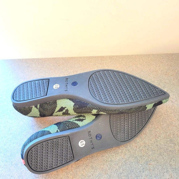 ROTHY'S Camo Green Pointed Slip-on Shoes Flats - Picture 6 of 6